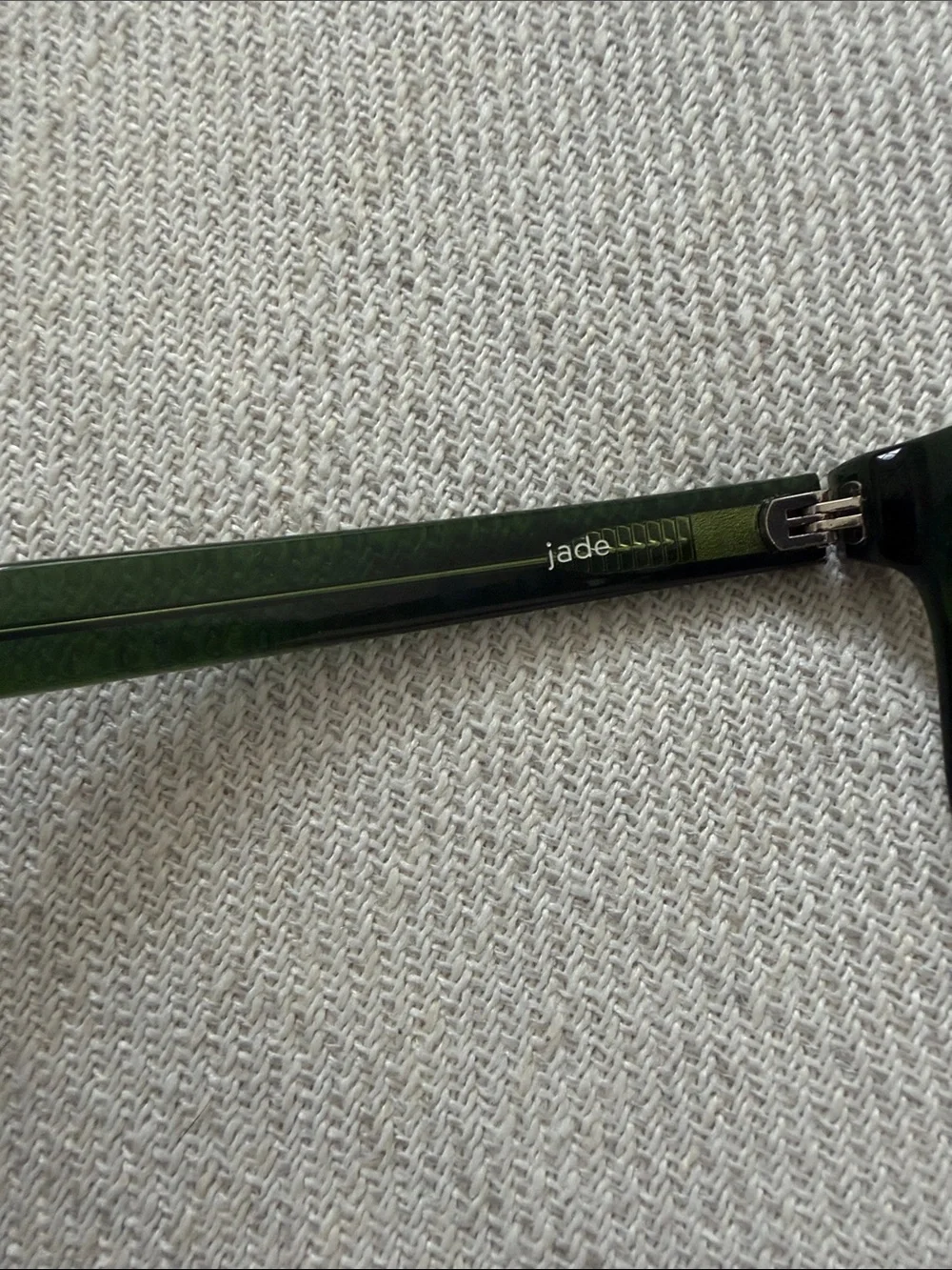 RAEN stylish green